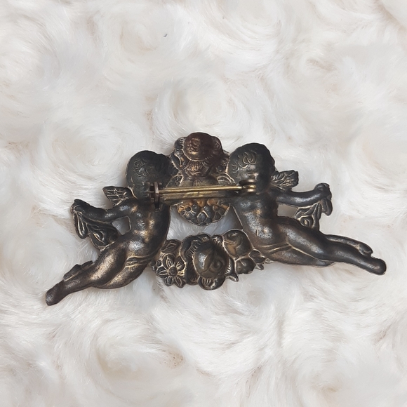 Vintage Cameo Angels victorian-style brooches - Picture 3 of 7